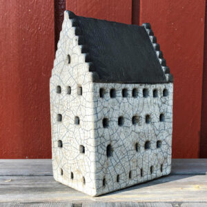 Martin Hansson "Hus" Keramik 20x13x9 cm